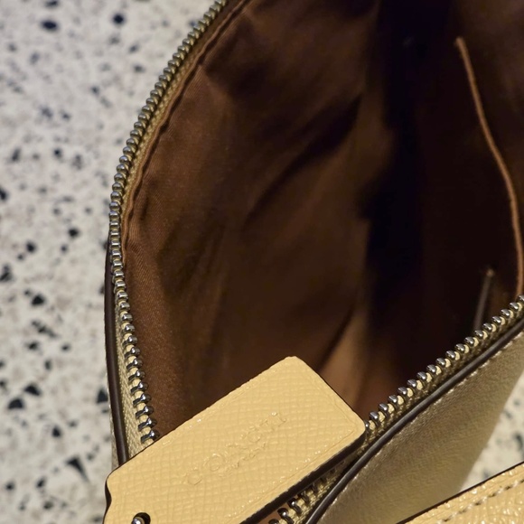 Coach Original Yellow Leather Crossbody Bag with Silver Hardware - Picture 8 of 8